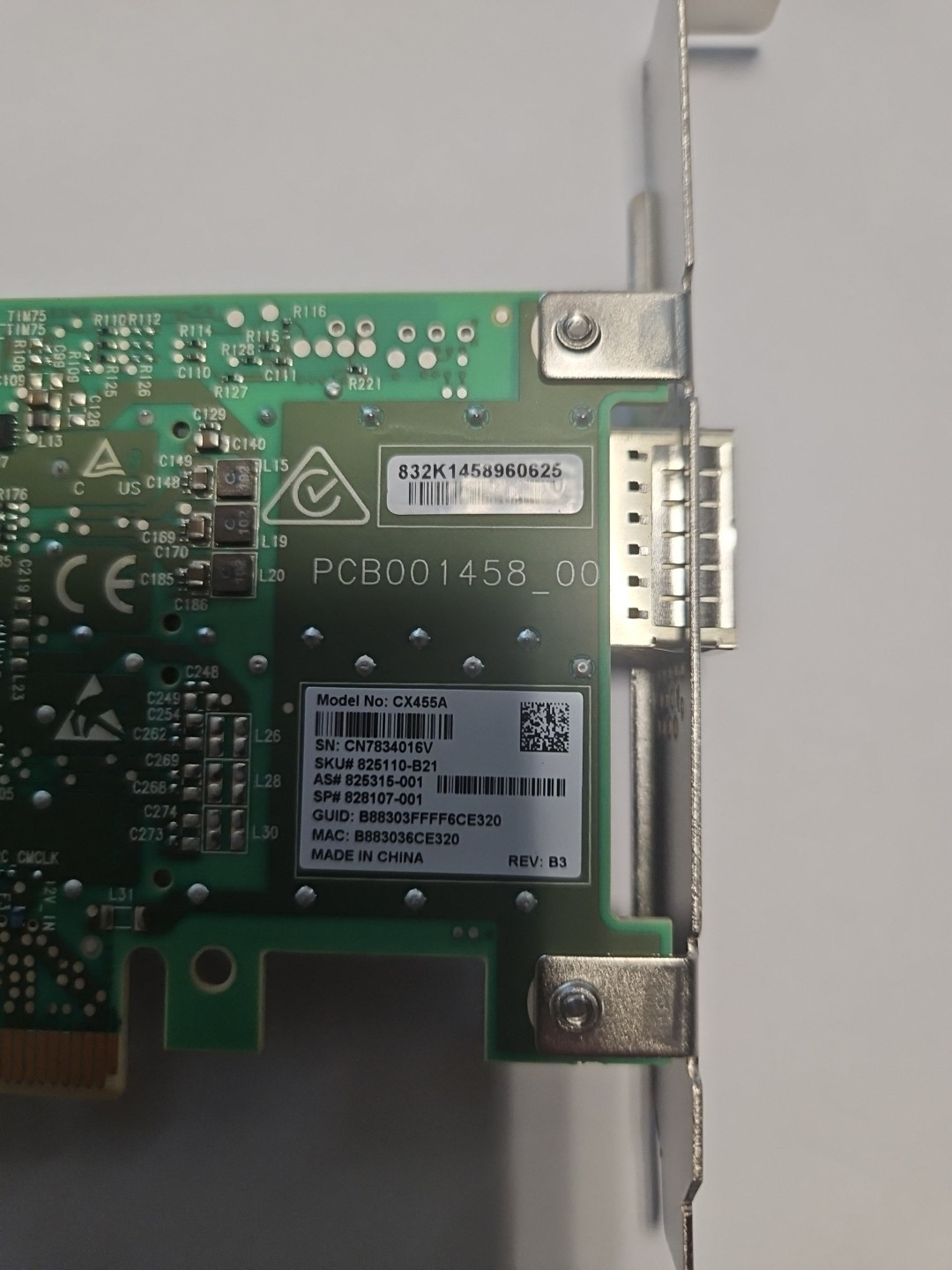 HPE 825110-B21 / 825315-001 / 828107-001 HPE 1-Port 100Gb 840QSFP28 A CX455A