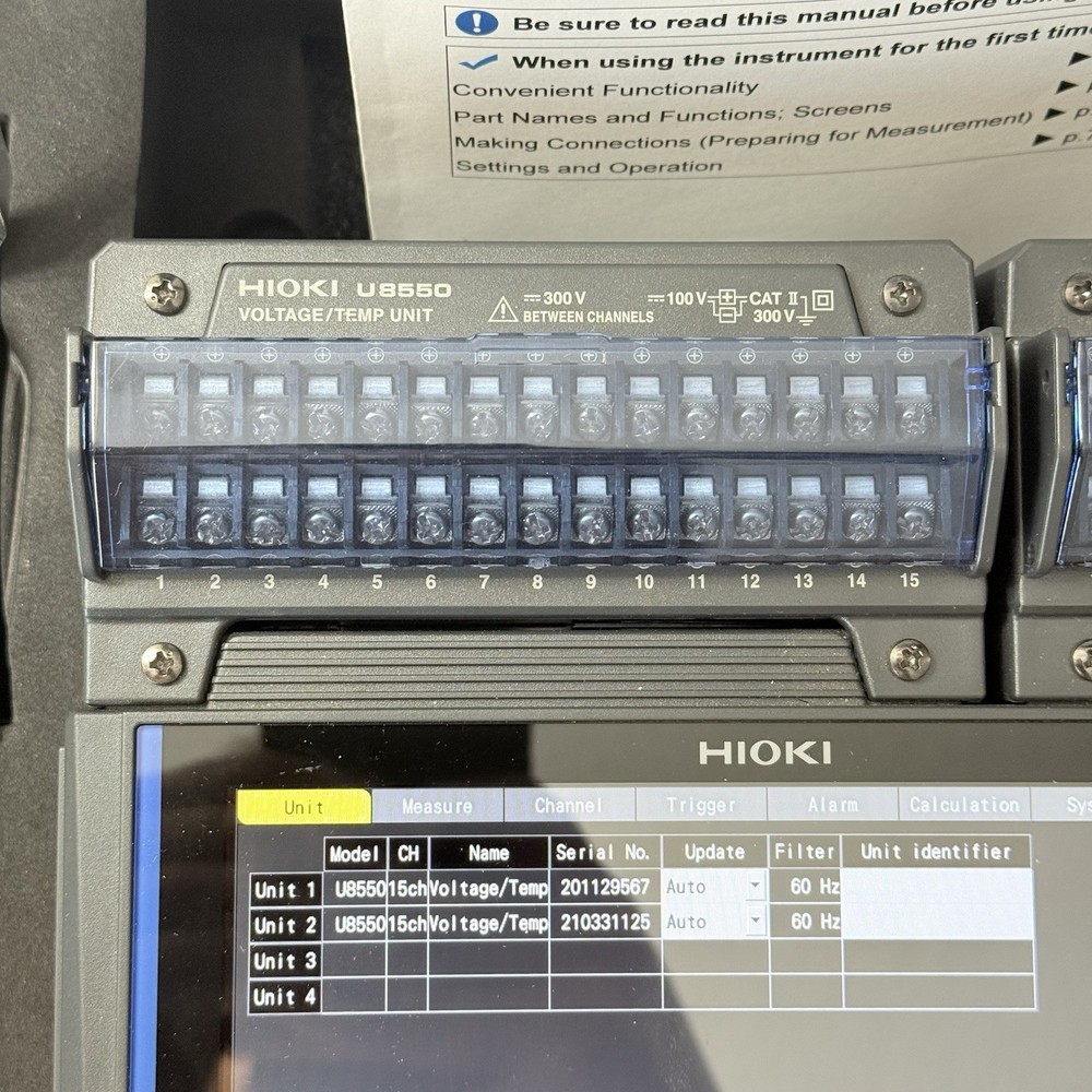 Hioki Data Memory Logger HiLogger LR8450 With (2) Voltage Temp Unit U8550