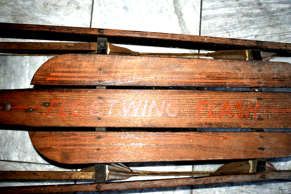 Vintage Fleetwing Flash 42" Racer Model