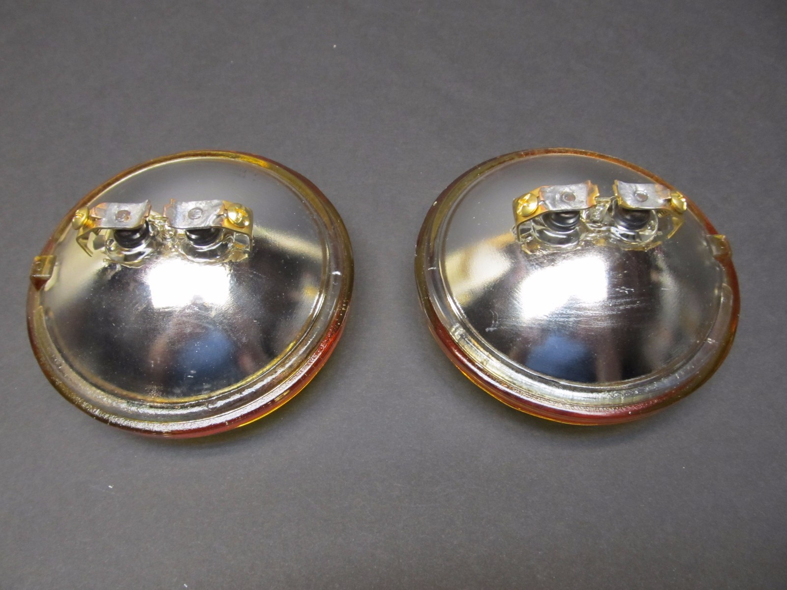 2 NEW AMBER Sealed Beam 12v Passing lights FOR Harley Davidson ONE PAIR 4 1/2"