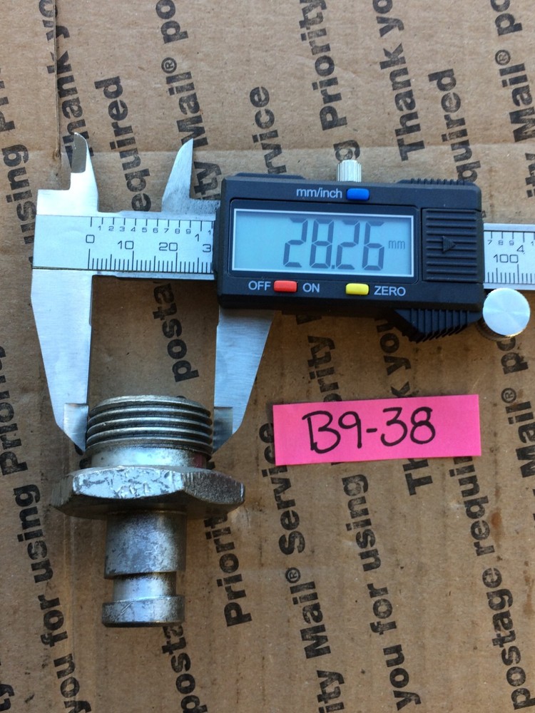 Greenlee Draw Stud Knockout Punch Radio Chassis Knockout