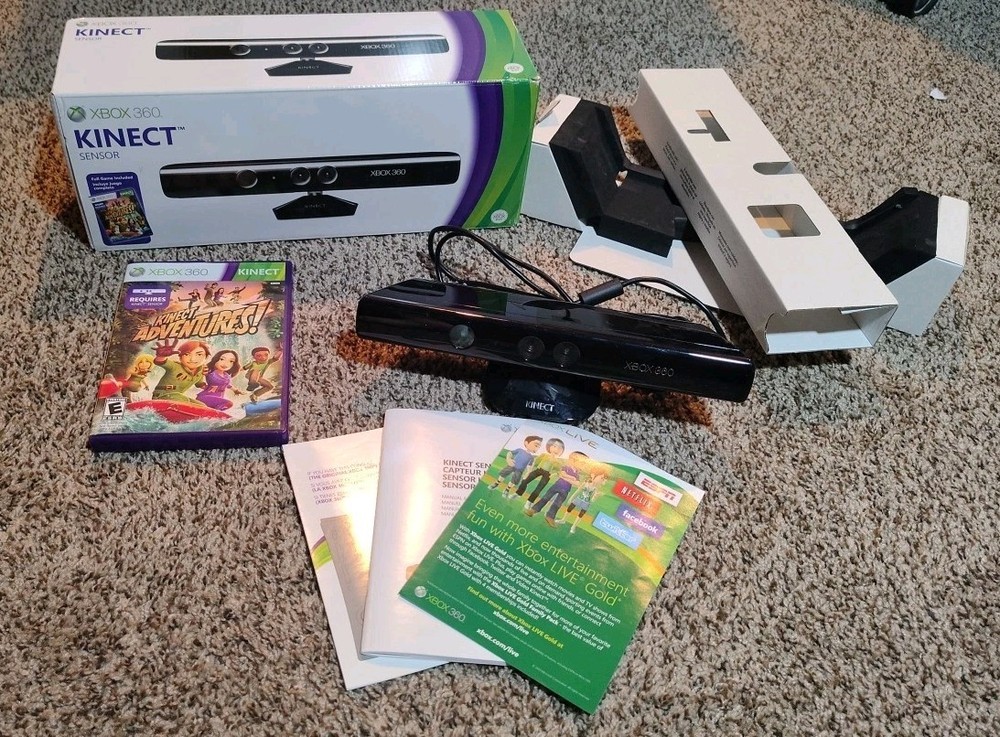 Microsoft Xbox 360 Kinect Motion Sensor 1414 Complete in Box CIB Tested