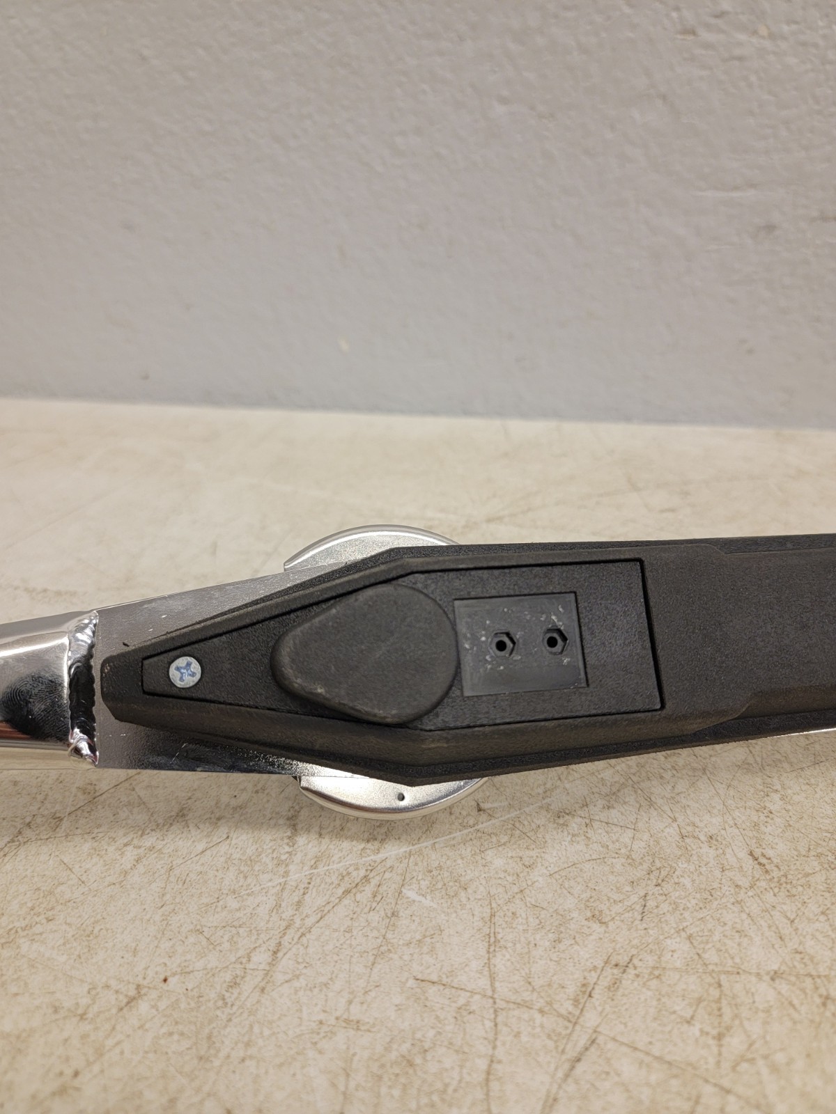 Proto J6125F Dial Torque Wrench Range 0-250 FT. LB. 1/2" Drive USED Once