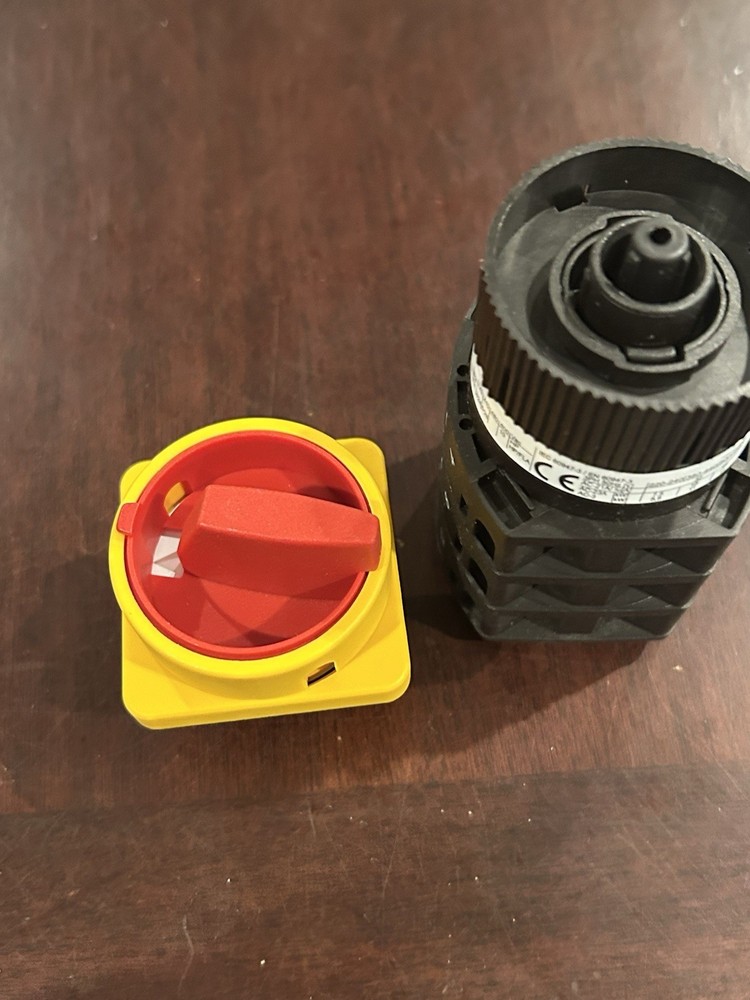 salzer Emergency Stop Cam Switch 3 Pole 32 Amp