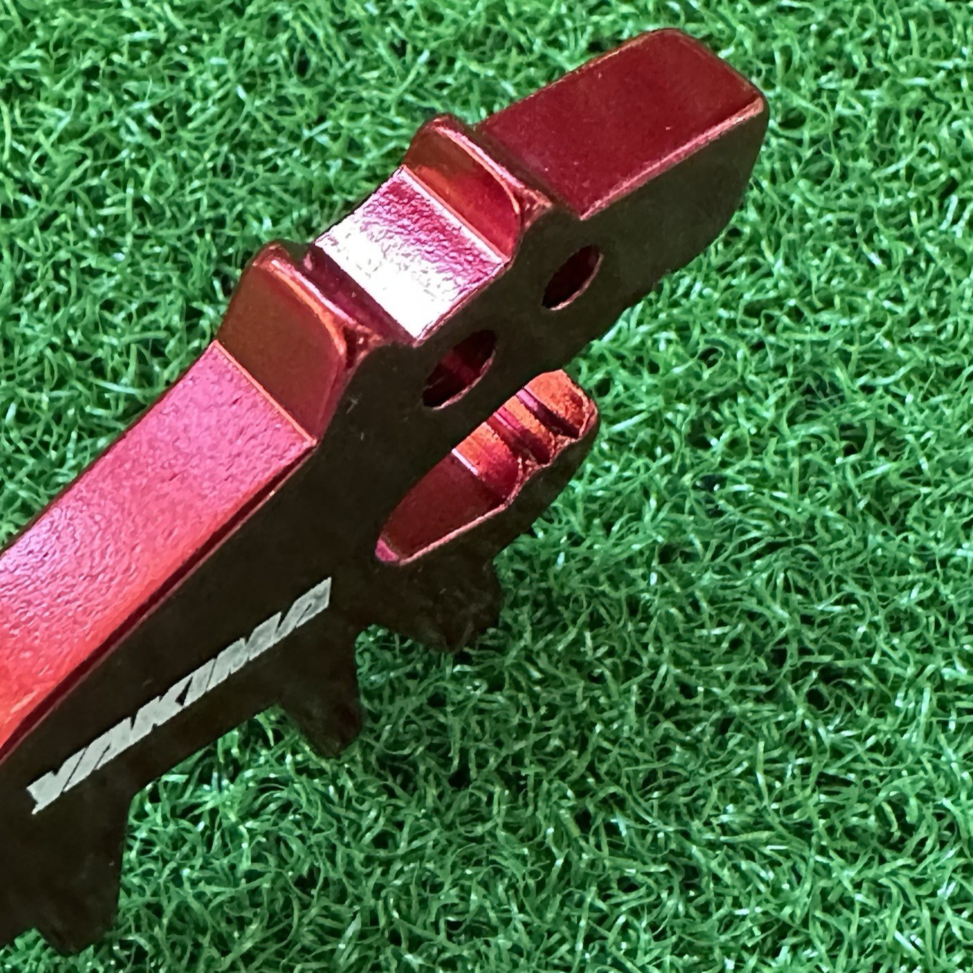 Yakima Auto Rack Red Logo Keychain Bottle Opener Dog Mouth Aluminum Metal 2.5"