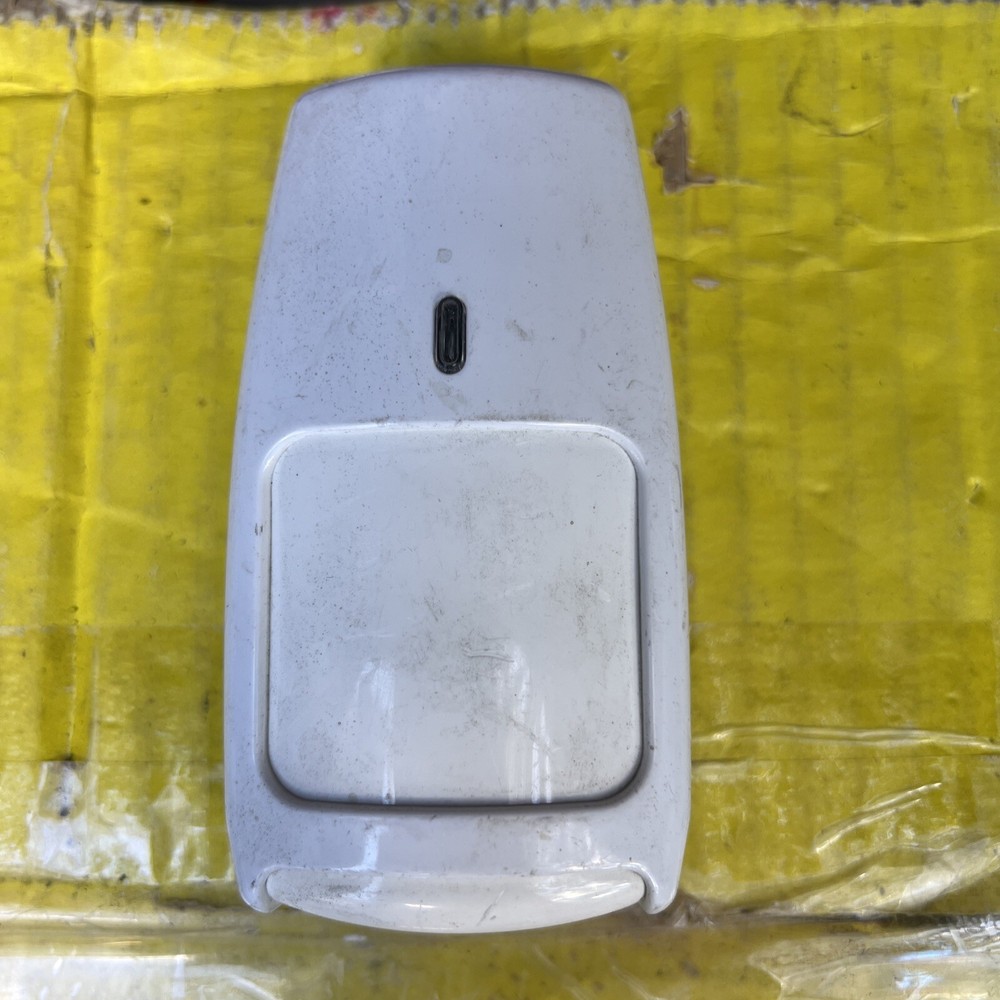 Honeywell IS2535 Motion Detector - White