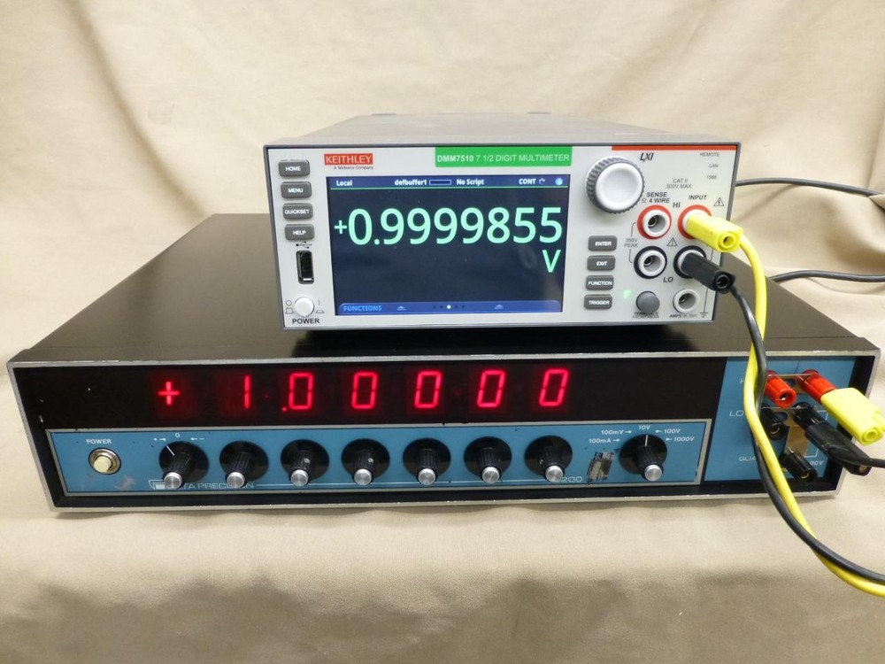 Data Precision 8200 DC Voltage Calibrator 0-100 V 0-100ma Tested Adjusted GPIB