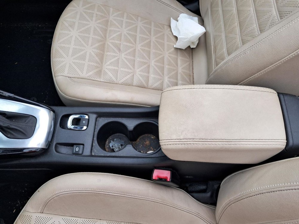 CASCADA 2017 Glove Box 4764160