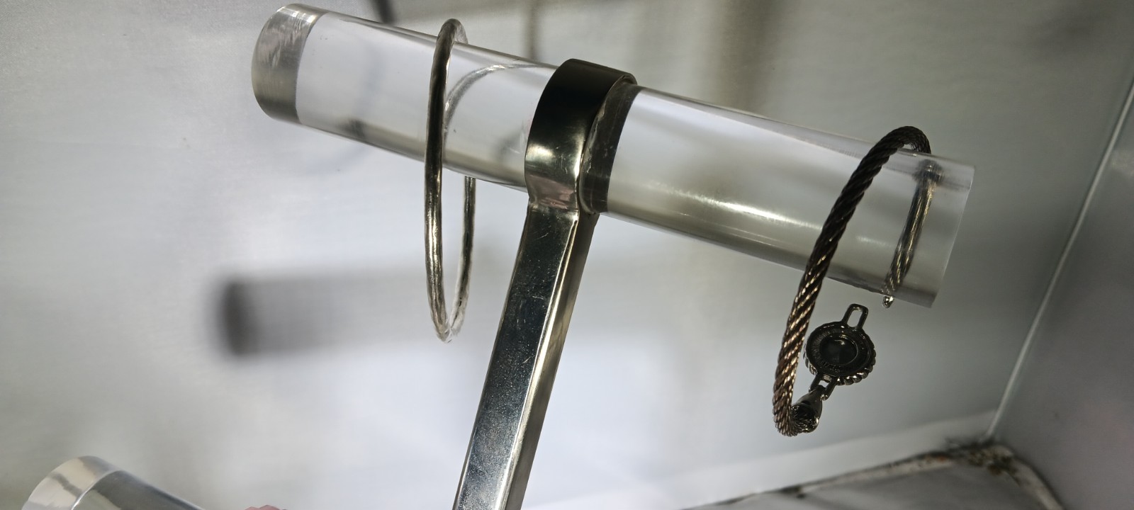 Marble Lucite & chrome 2 Tier T Bar Rack VINTAGE