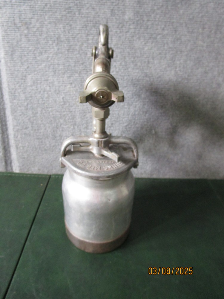 Binks Model 18 Paint Gun