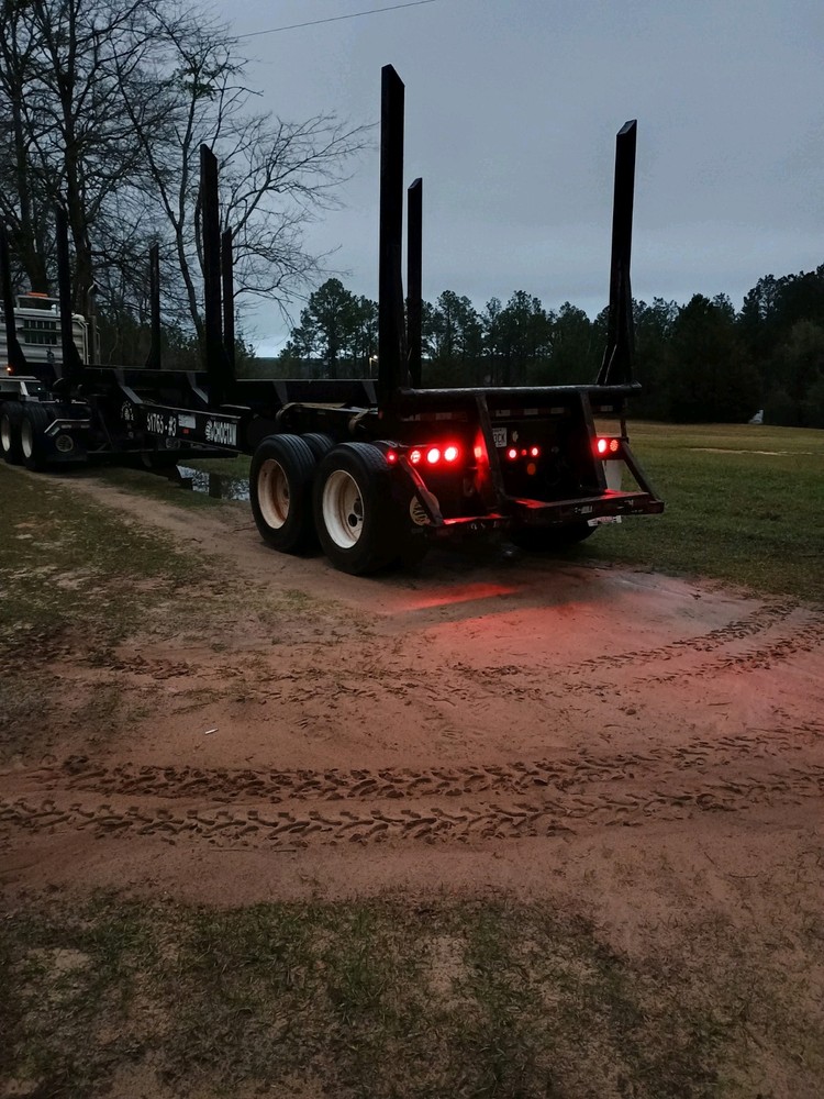 Semi Trailer Light Tester Box Powered By DeWalt 20v Drill Battery