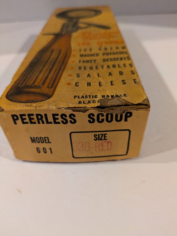 Peerless Red Plastic Handled Ice Cream Scoop With Original Box