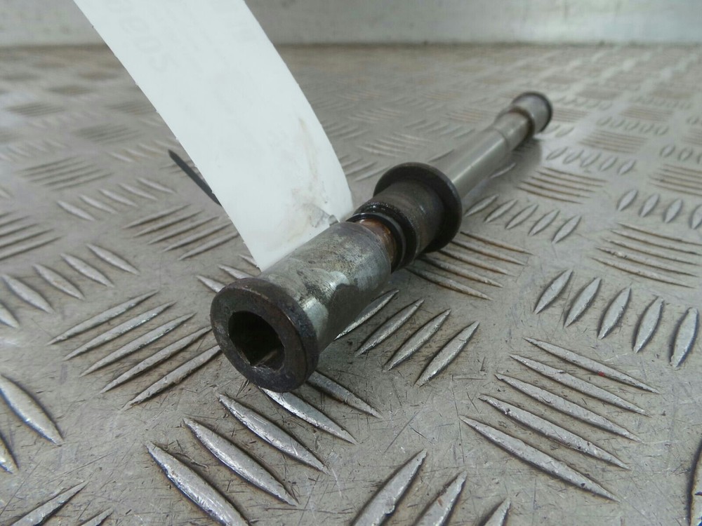 1995 KAWASAKI GPZ500 Front Spindle