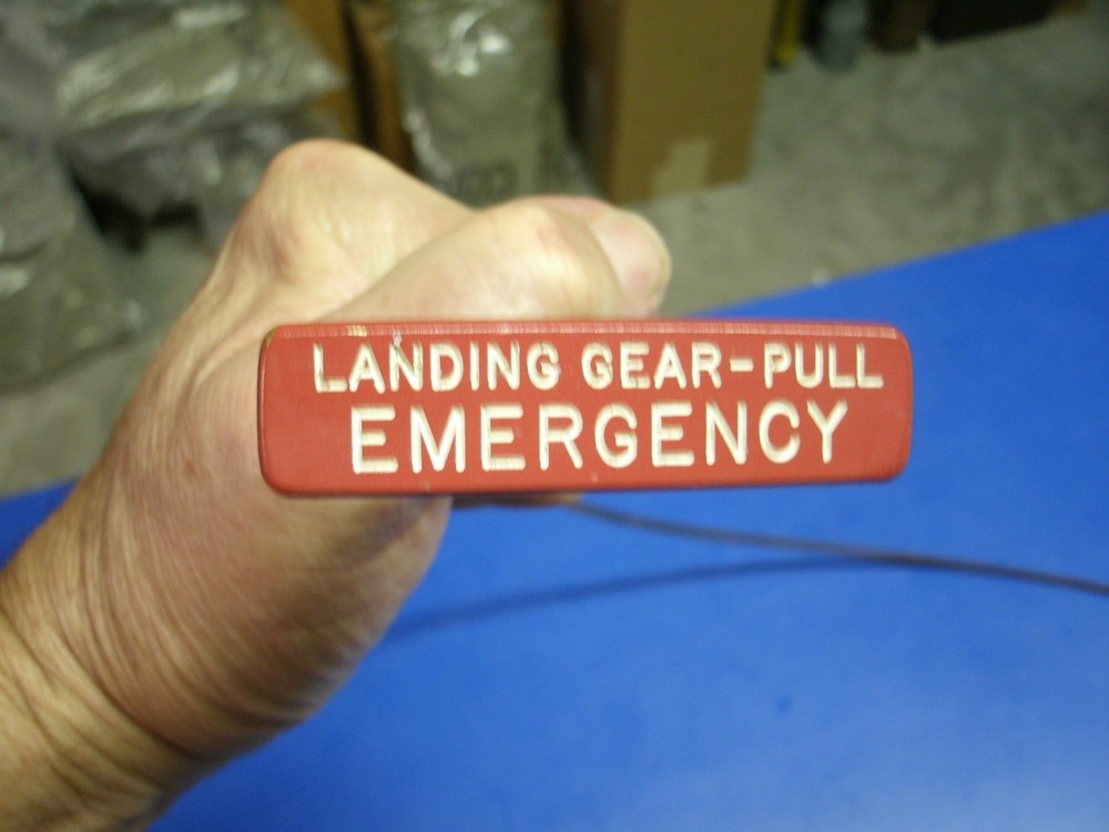US AIRCRAFT LANDING GEAR PULL EMERGENCY NAM ERA