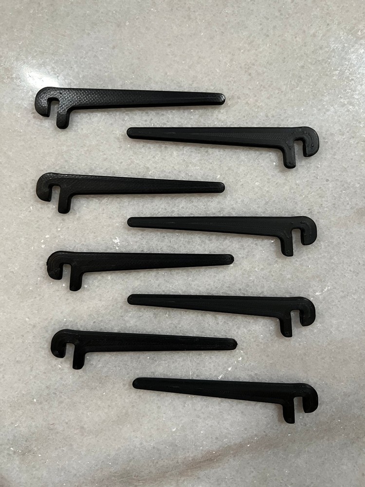 Thread Spool & Cone Holder for Skadis Pegboard