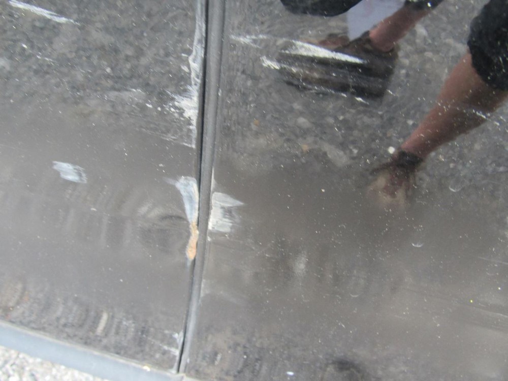 PILOT 2016 Glove Box 1042013