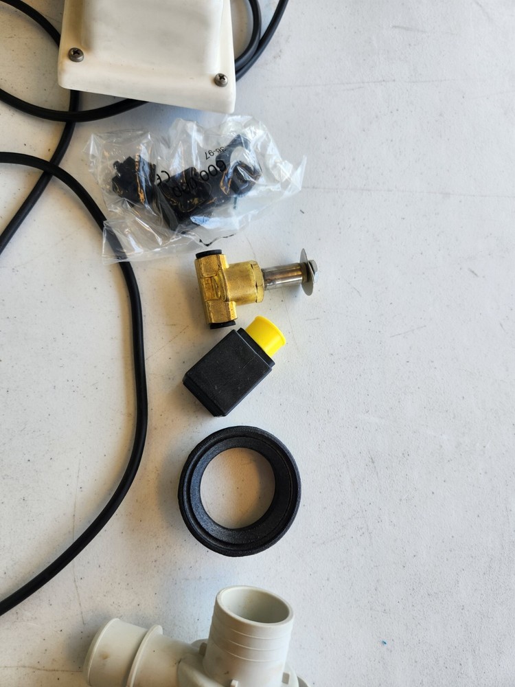 J Shower Control System, 2005, Discontinued