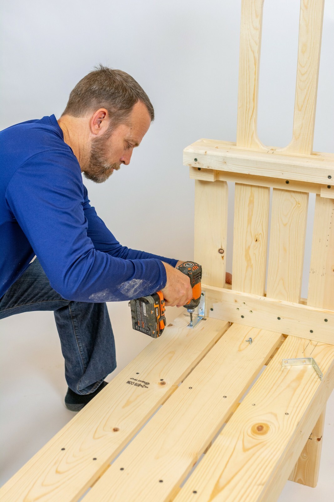 New Small Goat Milking Stand for Pygmy and Nigerian Dwarf Goats 32in. Natural