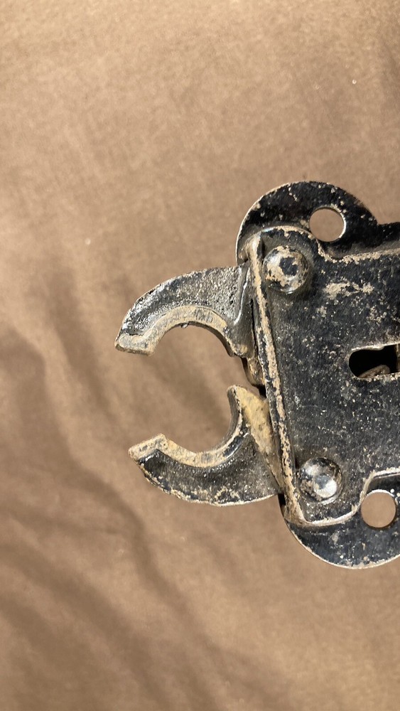 Vintage Antique Spring Load Lock Latch Pull Down Barn Gate Door Unusual Hardware