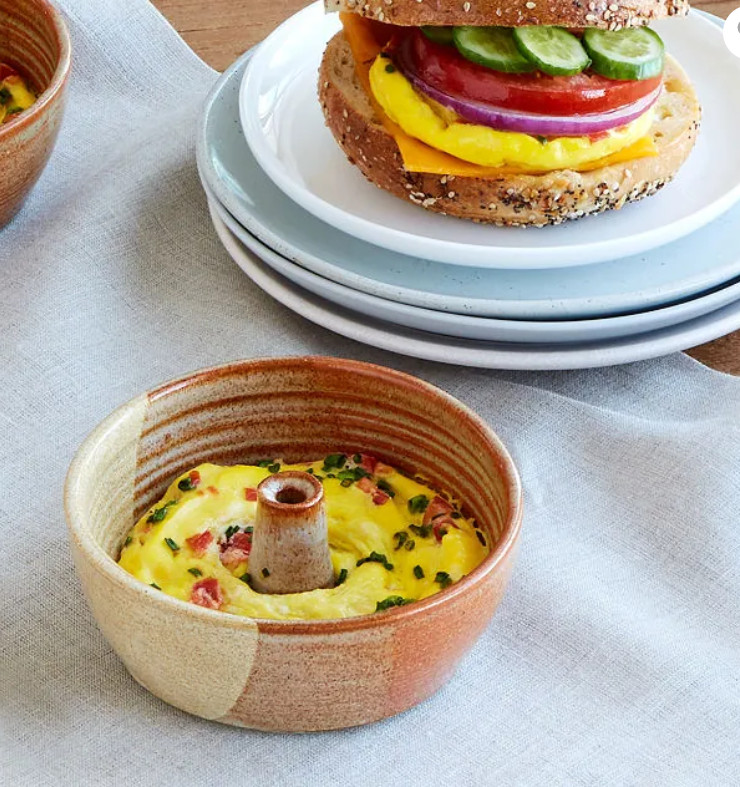 Egg on a Bagel Maker