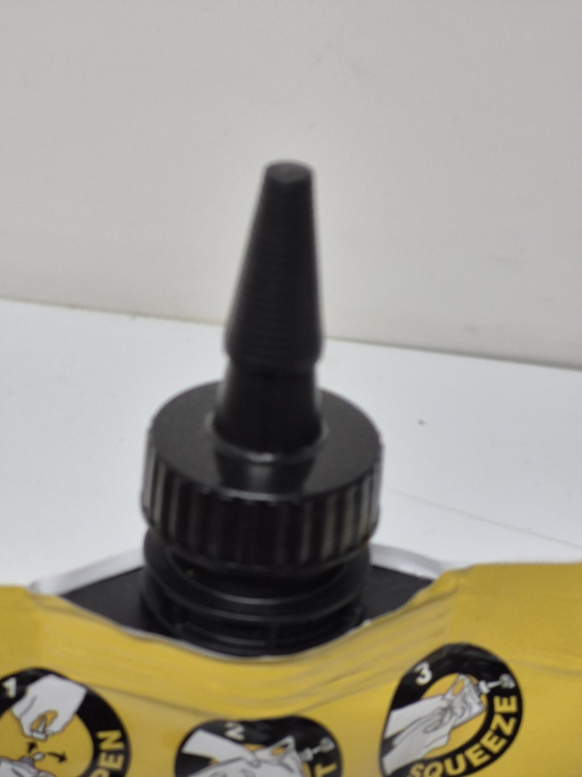 AMSOIL Severe Gear 80W-90 1 Quart Synthetic Gear Oil Lube Easy-Pack lot of 3