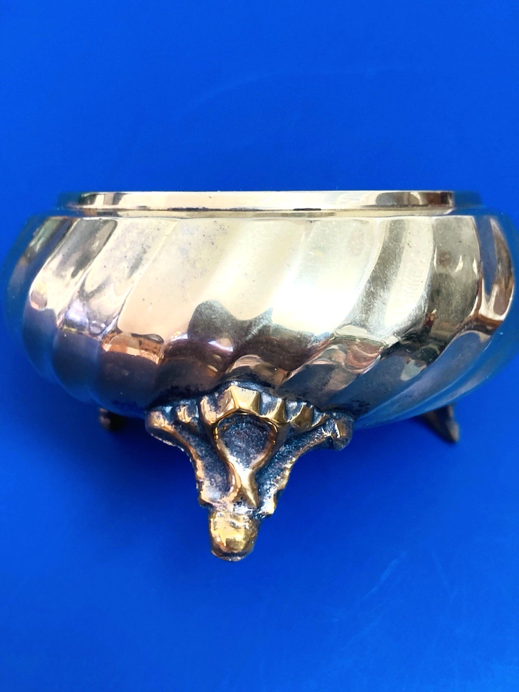 VTG 2 PC. Weighted Silver Plate Tea Strainer Crown Design Handle/Footed