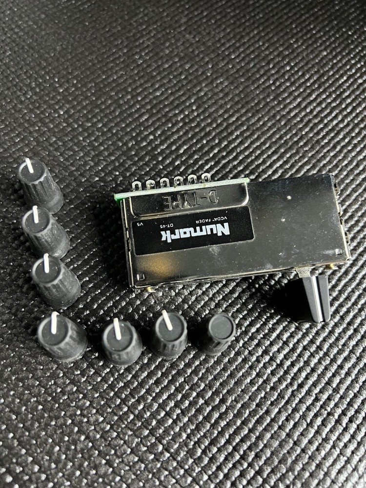 Numark 4 Trak Mixer Parts Crossfader Knobs