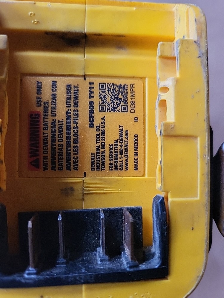 DEWALT ATOMIC Compact Series DCF809 20V MAX brushless Impact Driver