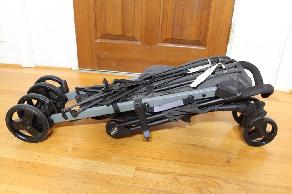 Chicco Liteway Lightweight Stroller Foldable Travel Stroller