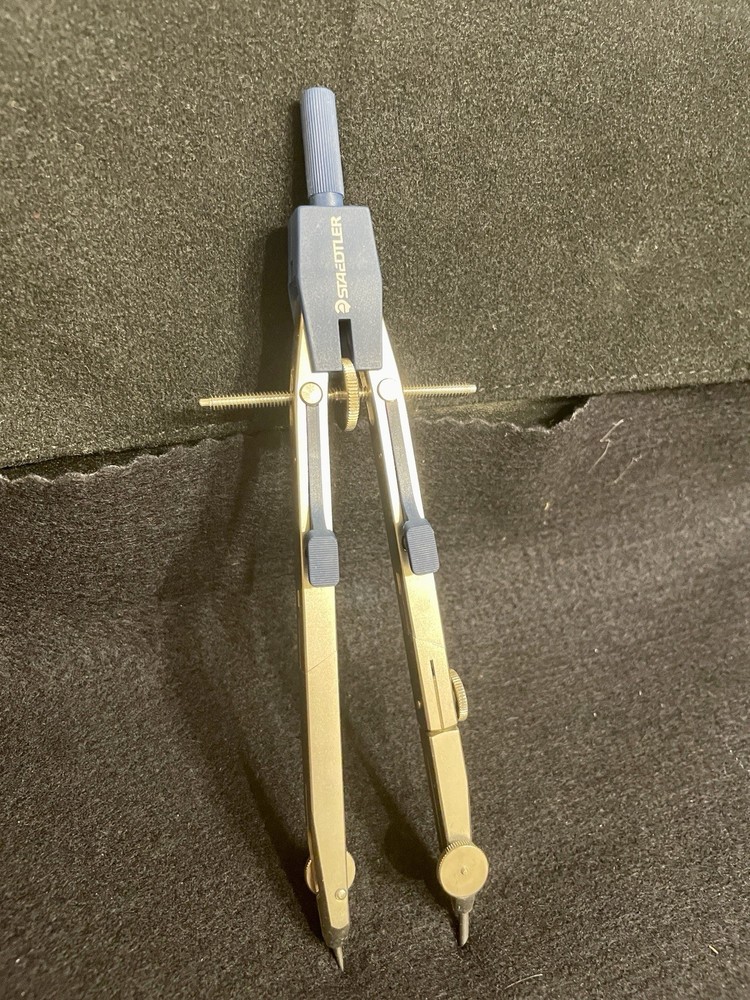 Staedtler Mars Quickbow geometry drafting compass set with extras