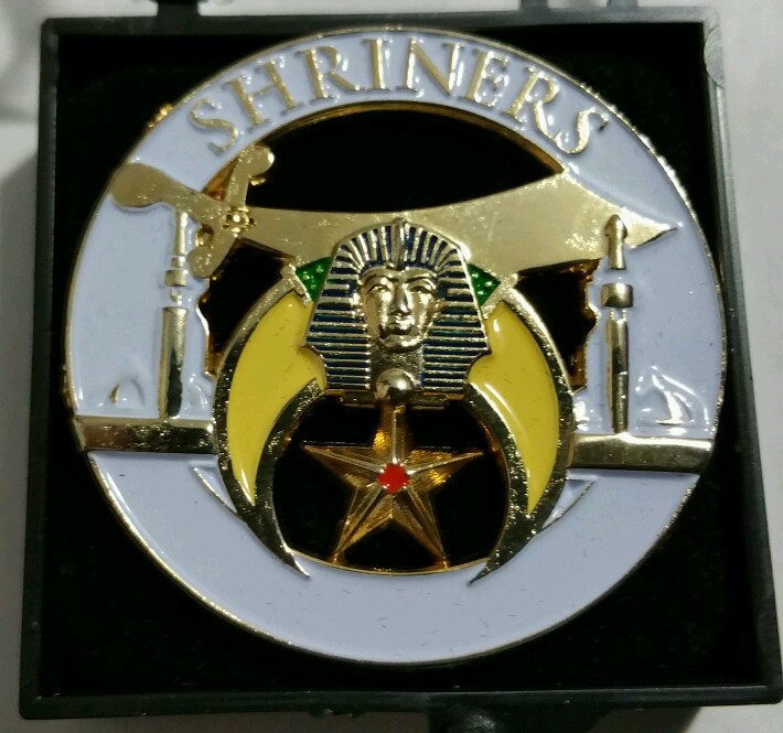 Shriners White Lapel Pin