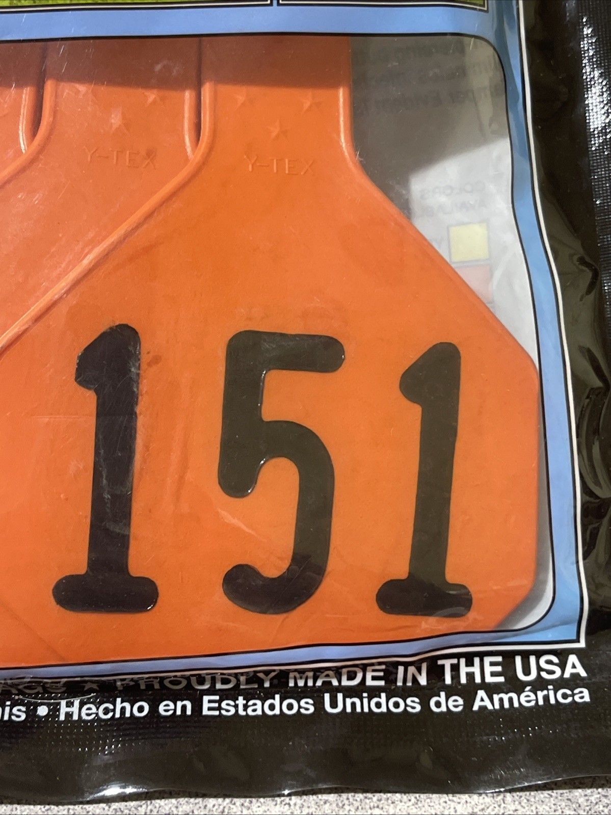 Y-Tex 4 Star Large Cattle Tags 25 Pack, 2 Piece Ear Tag System, Orange, 151-175
