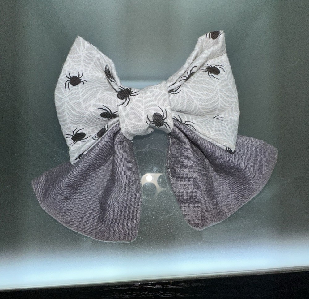 Handmade Over the collar Pet Bow Bundle #4 (Halloween Pattern) New