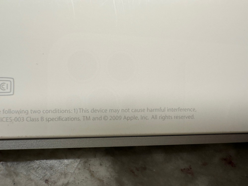 Genuine Apple Wireless Bluetooth Keyboard Model A1314