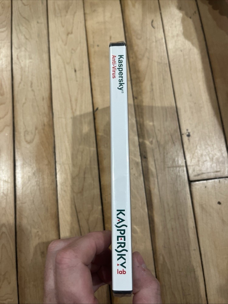 KASPERSLab Anti-Virus Protection PC Computer Security Software - NEW SEALED