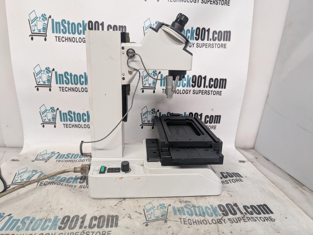 Mitutoyo Toolmaker's Microscope TM (No Camera)