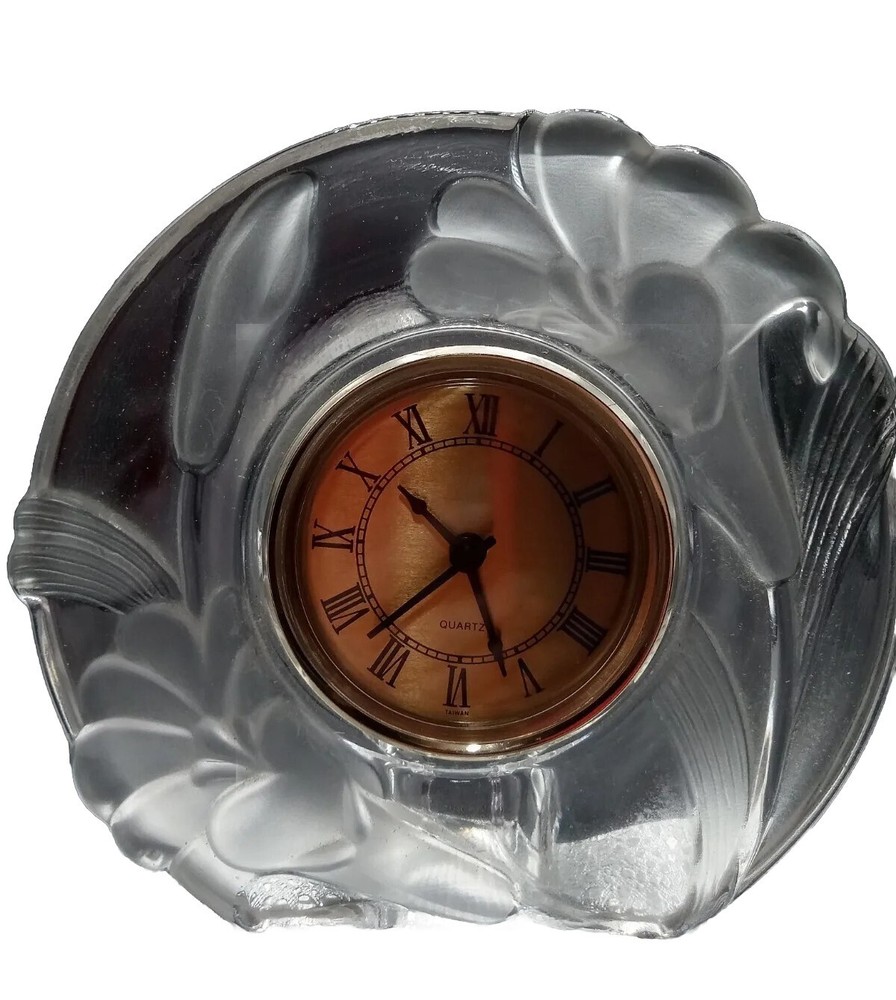 JAPAN CRYSTAL CLEAR STUDIOS DESK/MANTLE QUARTZ CLOCK