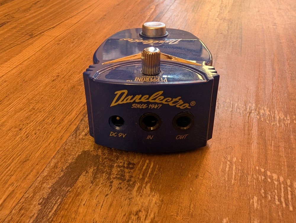 Danelectro Pepperoni Phaser Guitar Effects Pedal Great Condition