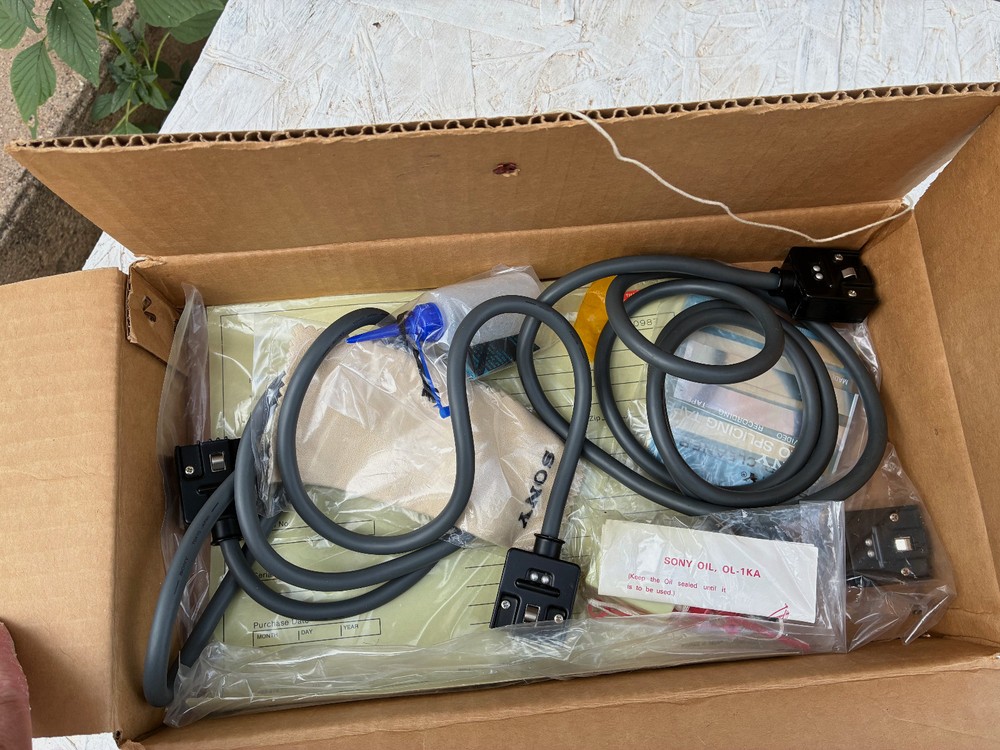 Sony 3250S Video Camera (Vintage)