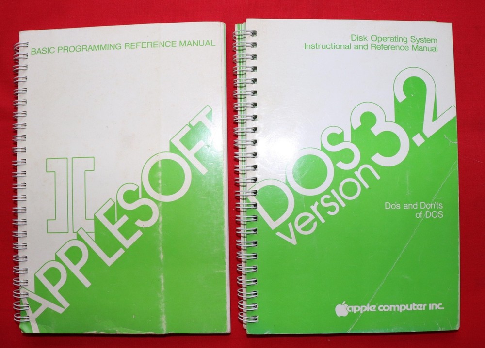 2 VINTAGE APPLE II MANUALS “APPLESOFT PROGRAMMING” & “DOS VERSION 3.2”