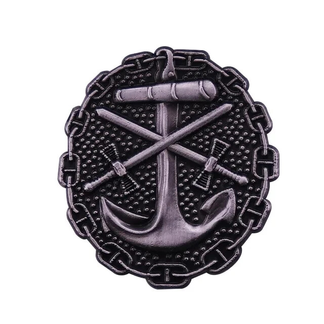German Navy pin badge