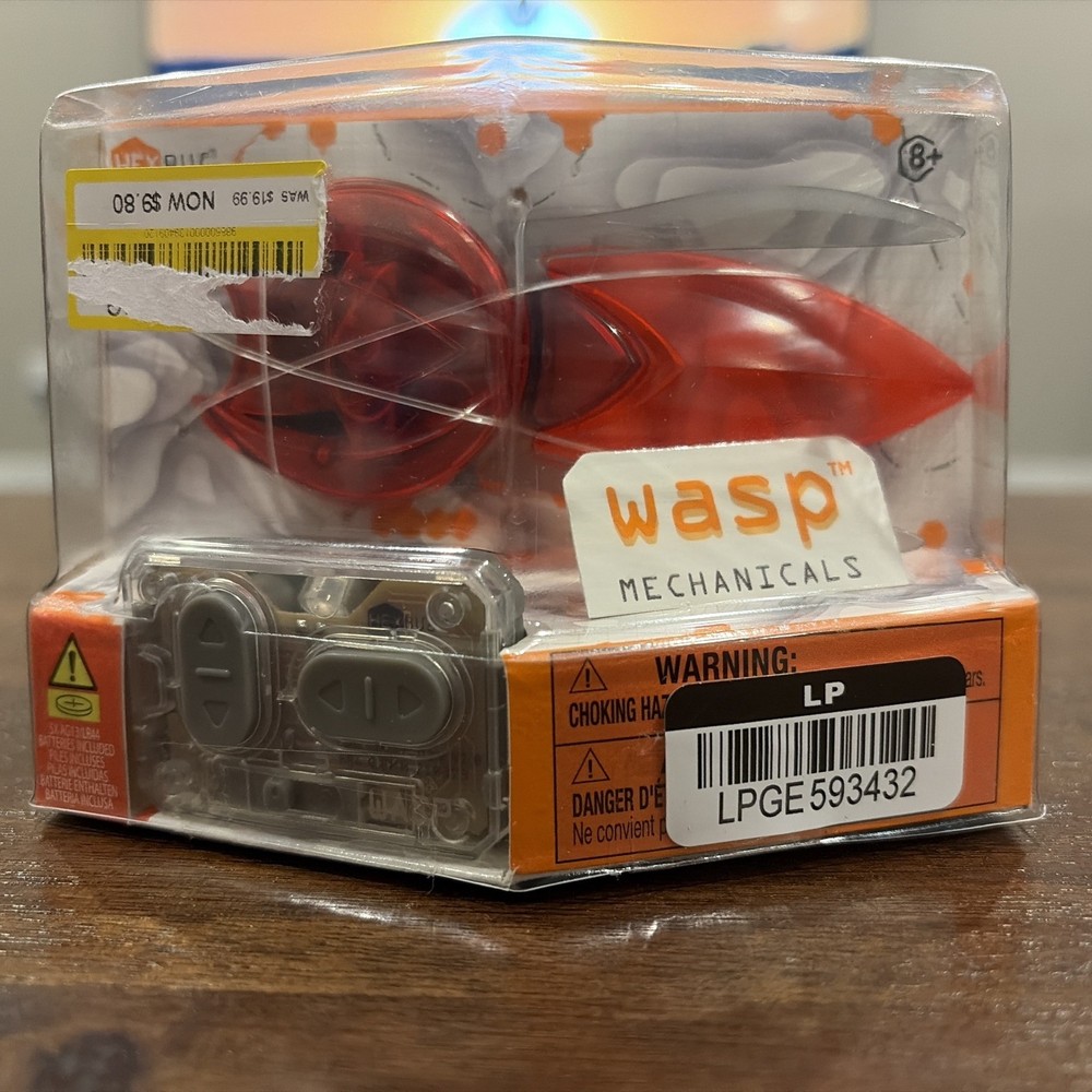 Hexbug Micro Robotic Creatures Wasp Mechanicals Red R/C Remote Controlled New!
