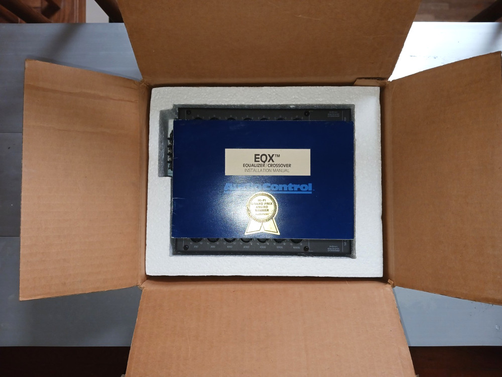 Audio Control EQX (1ST GEN) 1/2 & 1 Octave Auto Equalizer-GENTLY USED !