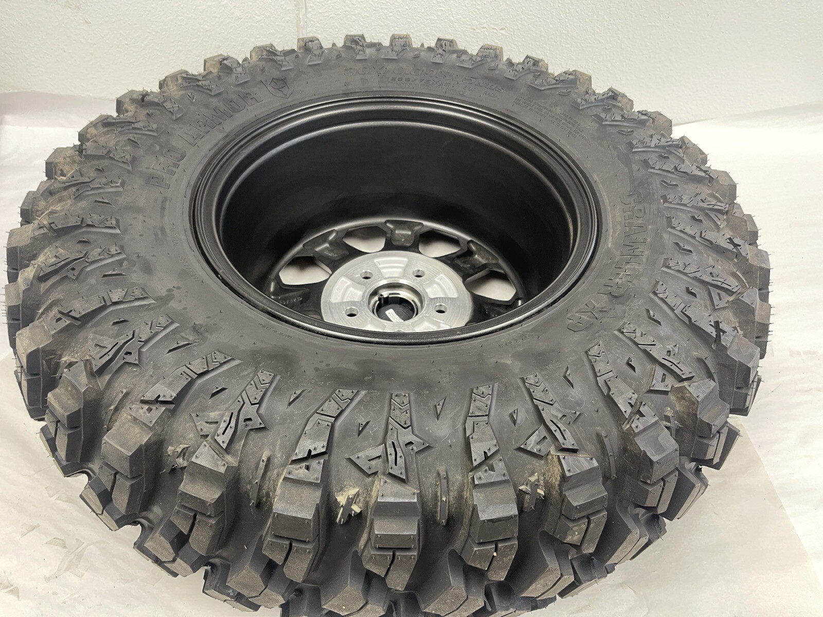 POLARIS XPEDITION FRONT WHEEL TIRE 30X10x15 PRO ARMOR CRAWLER XP 2024-2025 (1)