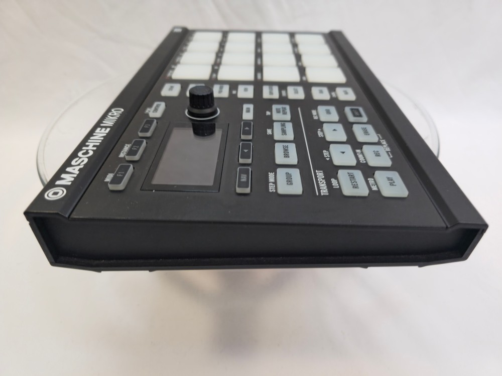 Native Instruments Maschine Mikro MK2 Drum Machine Controller