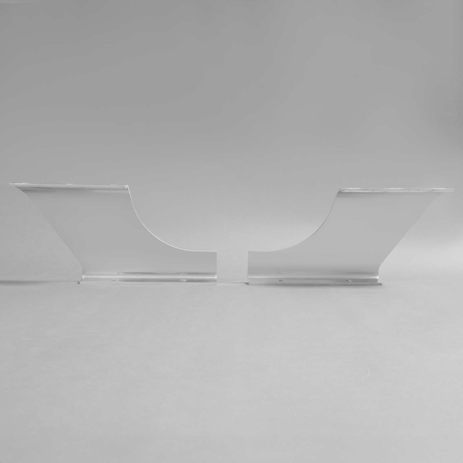 Pair Truck Lower Step Brackets For Freightliner FL132 FLD120 89-10 #06-18170-000