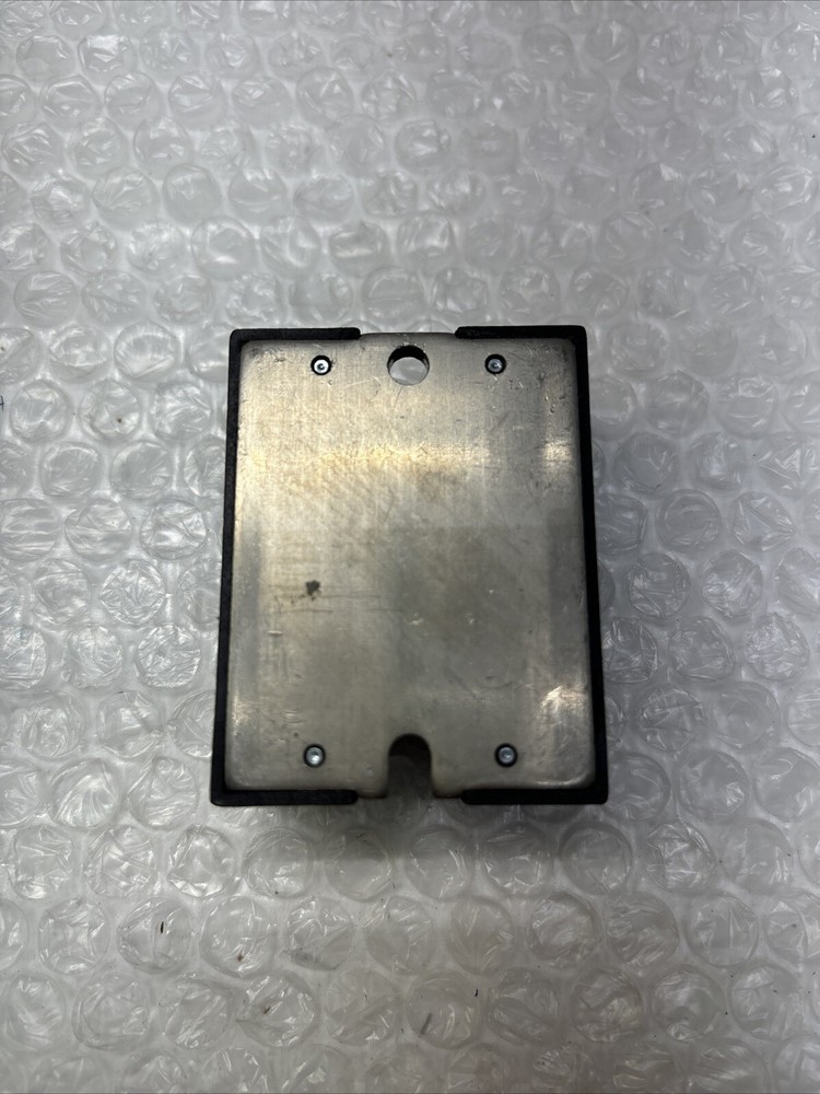 ** New Electrical Solid State Relay Crydom D1240 120V 40A Fast Shipping #