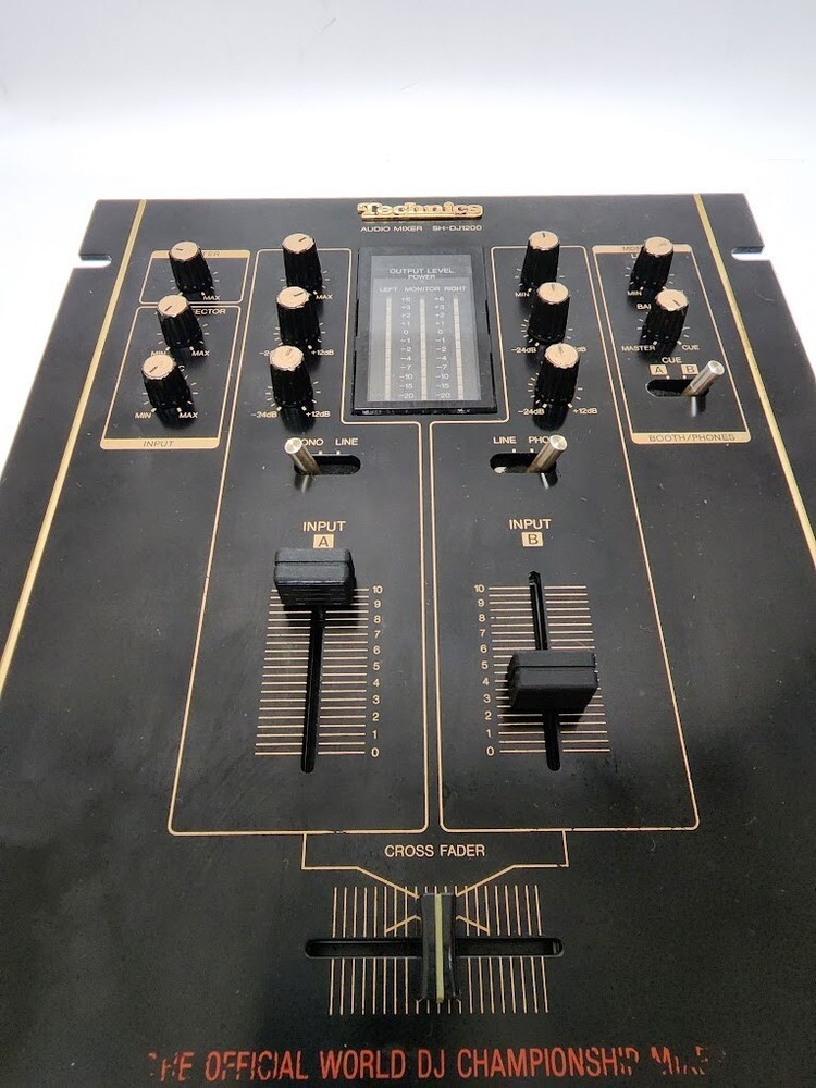 Technics SH-DJ1200 Black Audio Mixer DMC