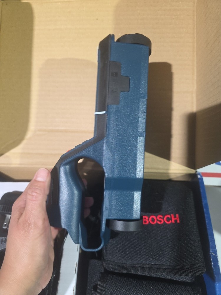 Bosch D-TECT200C Wall Scanner - Blue