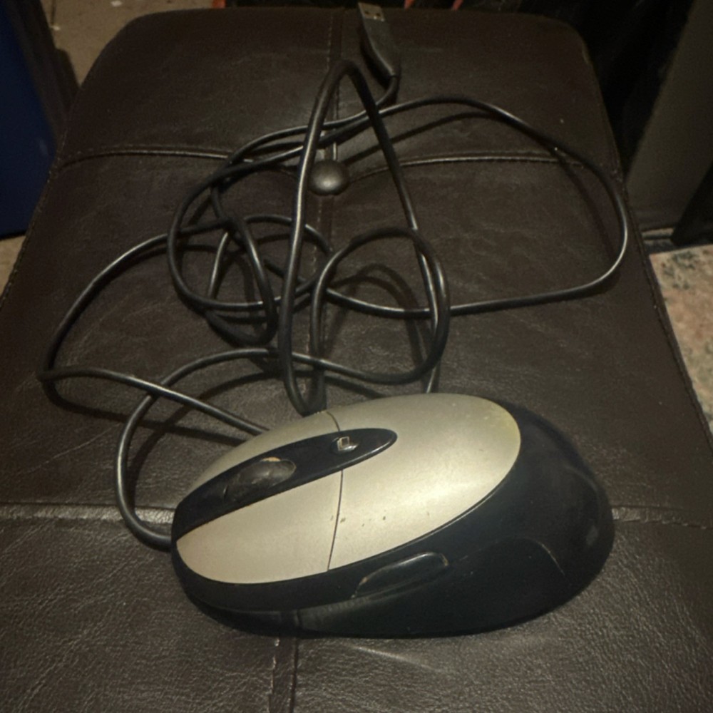 Logitech M310 Optical USB Wired Standard Mouse Scroll Wheel Black Silver